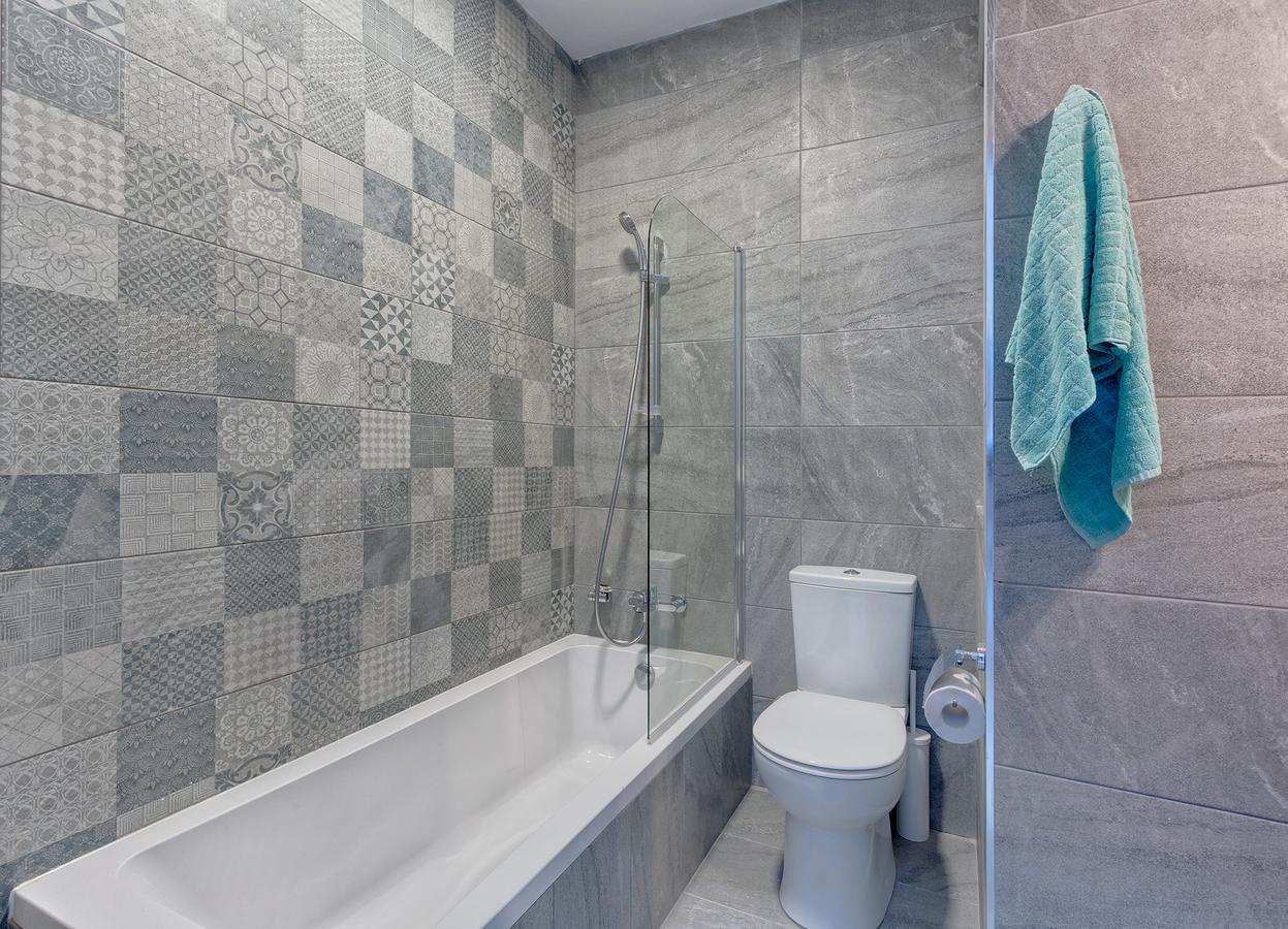 Marvelous 2 Bedroom Apartment By The Sea Кавра Екстериор снимка